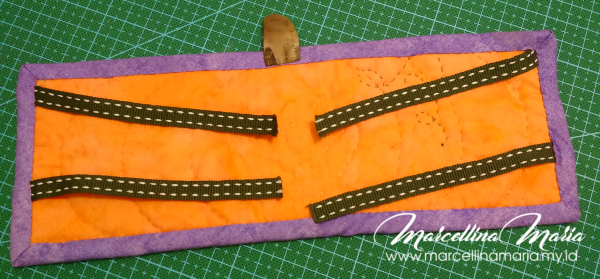 DIY Halloween mug cozy tutorial and pattern